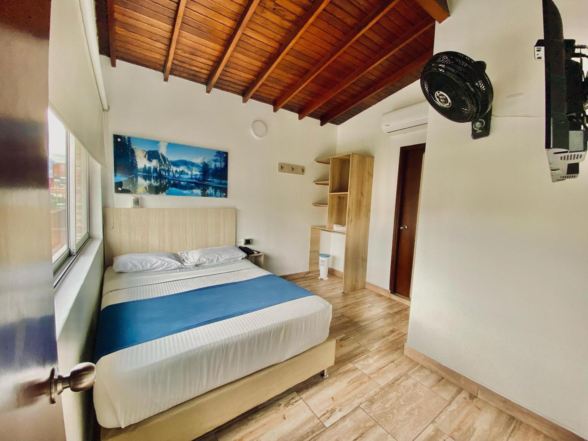 Hotel Boutique Street 50 Medellin Exterior photo